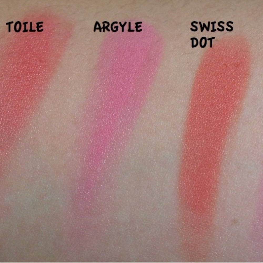 3 for $15 - theBalm Instain Blush in Swiss Dot - Picture 2 of 5